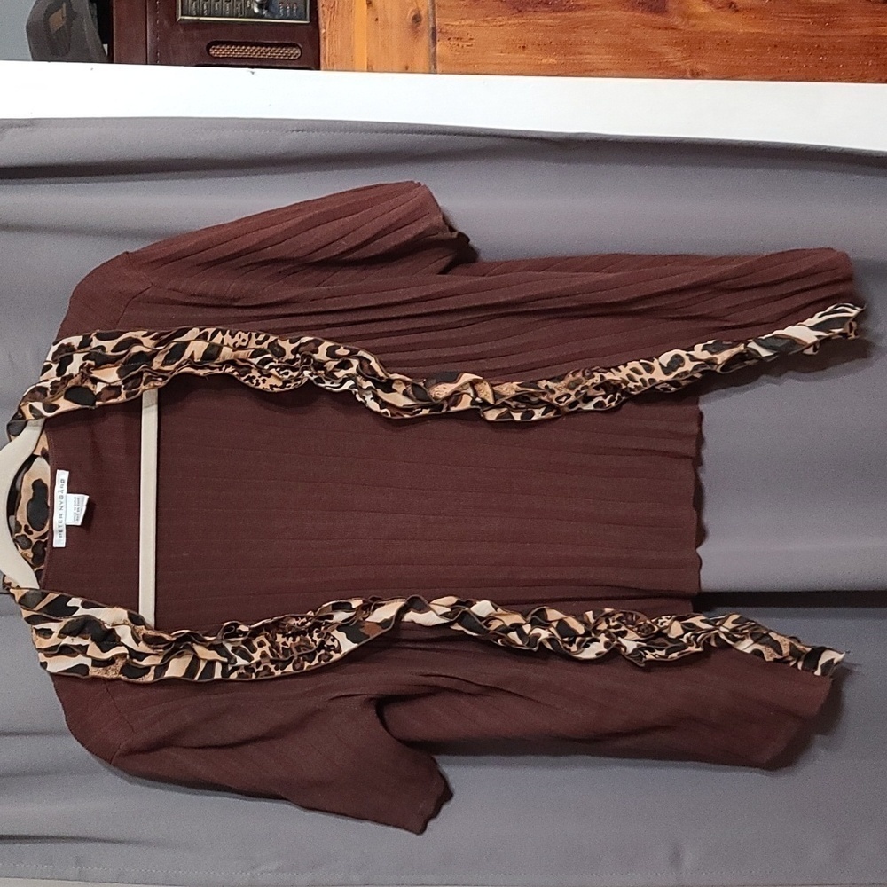 Peter Nygard Womens Cardigan Short Sleeves Brown Ruffly Cheetah Trim L/14-16 EUC